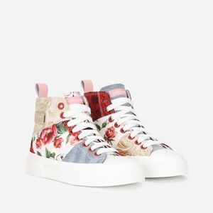 Little girl dolce and gabban sneakers